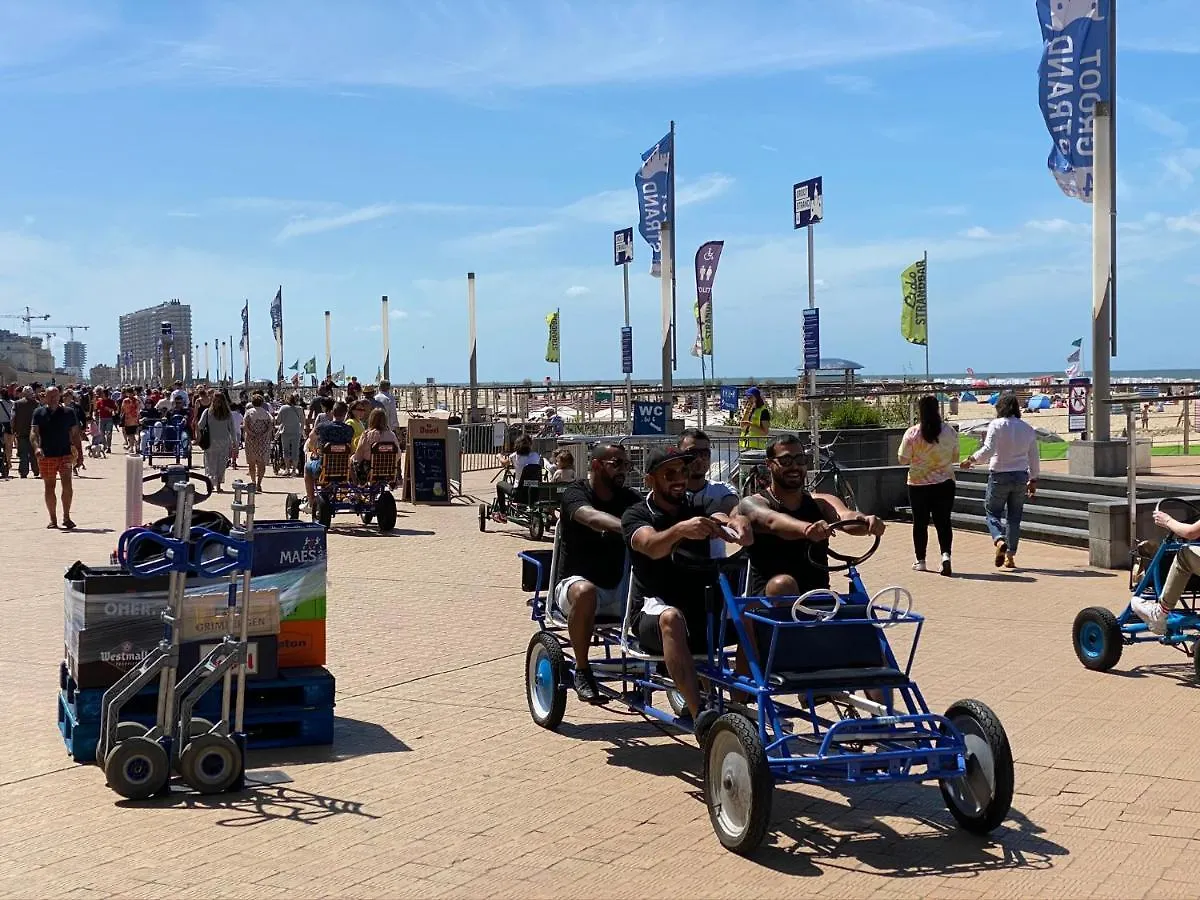 Panoramic View On Beach, Ships, Sea - Place To Be Ostend Apartment